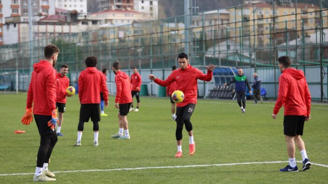 Çaykur Rizesporlu futbolcu Abdullah Durak: Biz doğru oynayan bir takımız