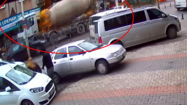 https://i.haber3.com/2/640/360/files/2020/1/31/5076961/istanbulda-dehset-vatandas-deprem-oluyor-sandi-fH3.jpg?v=a1580468111 https://i.haber3.com/2/640/360/files/2020/1/31/5076961/istanbulda-dehset-vatandas-deprem-oluyor-sandi-fH3.jpg?v=a1580468111