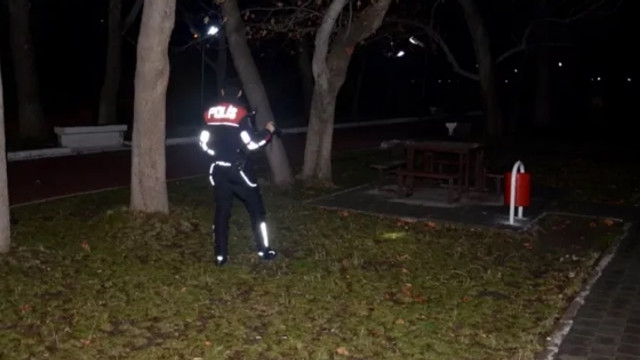 Korkunç cinayet! 17 yaşındaki gencin boğazını keserek öldürdü!