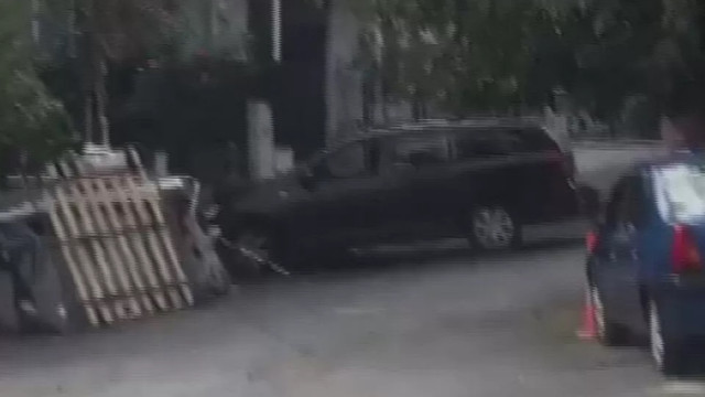 İstanbul'da yine koca dehşeti! Baba evine arabayla girmeye çalıştı!