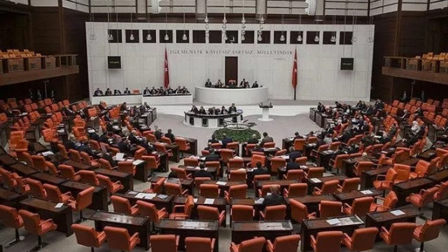 AK Parti'den ''Çevre Ajansı'' teklifi