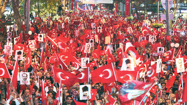 29 Ekim Cumhuriyet Bayramı etkinliklerine de koronavirüs yasağı