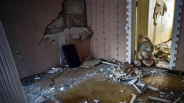 Ermenistan’ın Gence’de füzeli saldırı sonrası görüntüler!