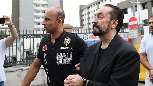 Adnan Oktar: Allah yapımı değil ya. Bir rapor daha alınır