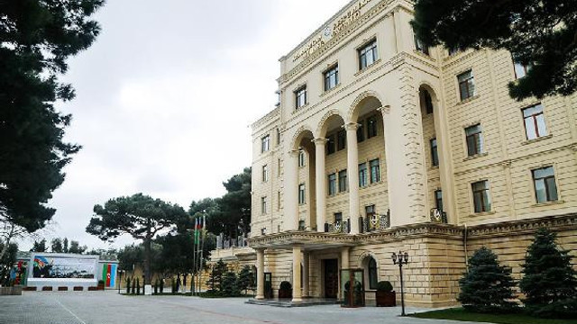 Azerbaycan duyurdu: Ermenistan cepheden çekilmek zorunda kaldı