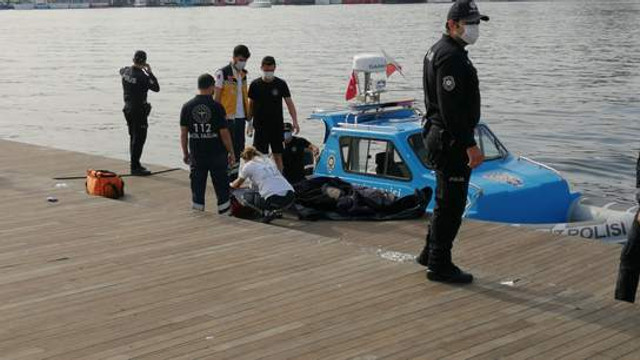 Eminönü'de denizden ceset çıkartıldı