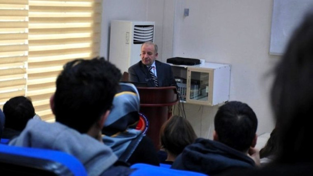 Erdoğan'ın yasa tasarılarını onaylattığı profesörden AYM çıkışı