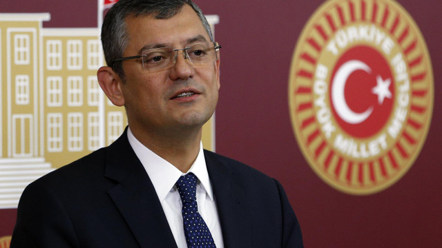 Erdoğan'ın kurduğu cümleyi CHP'li Özel kurunca...