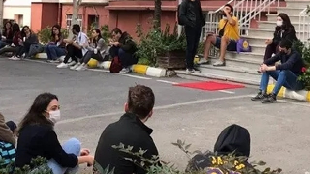 Cerrahpasa Da Ogrencilerden Saglikli Ve Ucretsiz Yemek Boykotu Guncel