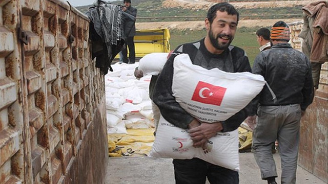 Türkiye'den Suriye'ye un ve bakliyat gönderecek