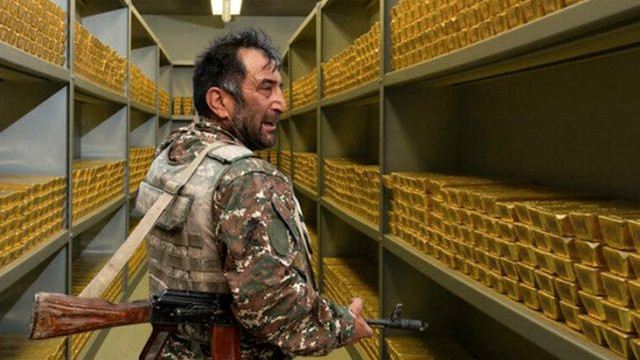 Ruslar Karabağ'daki altını kurtarmanın peşine! Bölgeye asker yığdılar