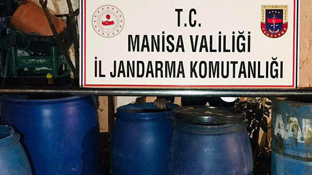 Manisa'da 705 litre sahte içki ele geçirildi
