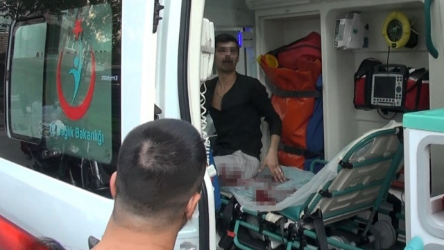Karı koca yarım saat arayla bıçaklandı!