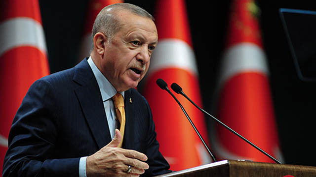 Cumhurbaşkanı Erdoğan: Saldırılara karşı durmak bizim şeref meselemizdir