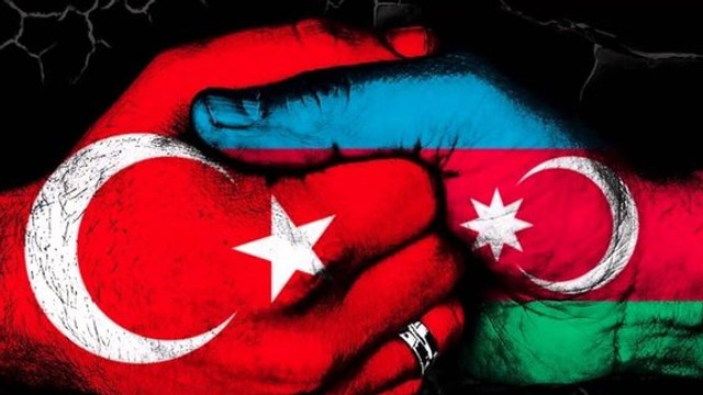 Azerbaycan'dan Türkiye'ye: Her türlü yardıma hazırız