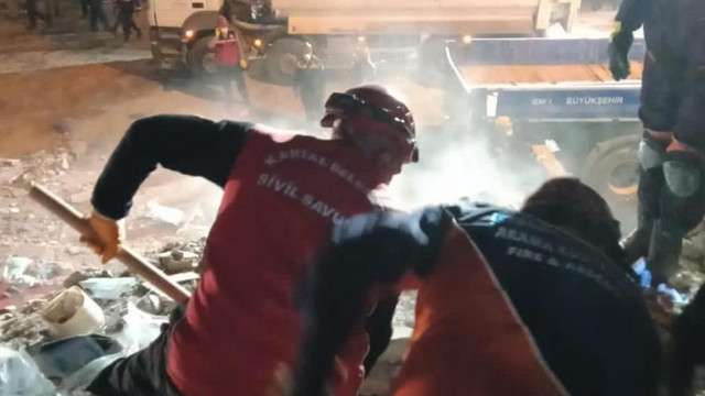 Kartal Belediyesi Sivil Savunma Ekipleri Izmir De Yerel