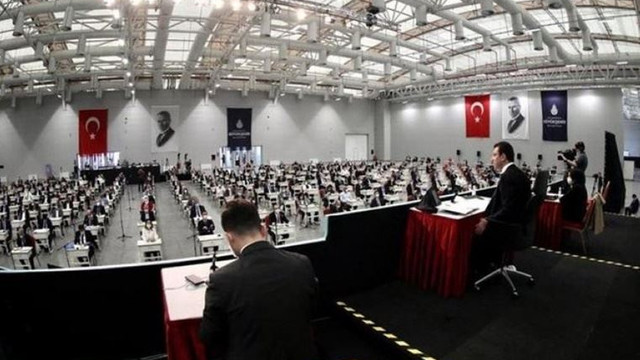 İBB'nin sosyal yardımlarına AK Parti ve MHP engeli