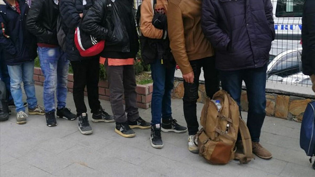 Göçmen kılığında Türkiye'ye sızan terörist yakalandı