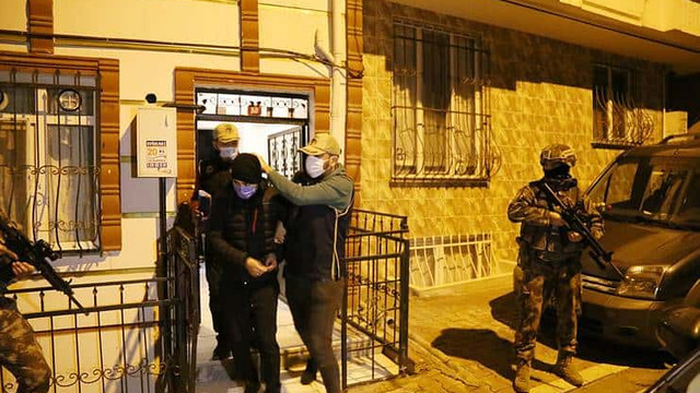 İstanbul'da IŞİD'in hücre evine baskın: 18 gözaltı!