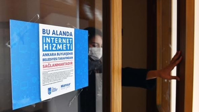 Mansur Yavaş'tan öğrencilere en anlamlı hizmet