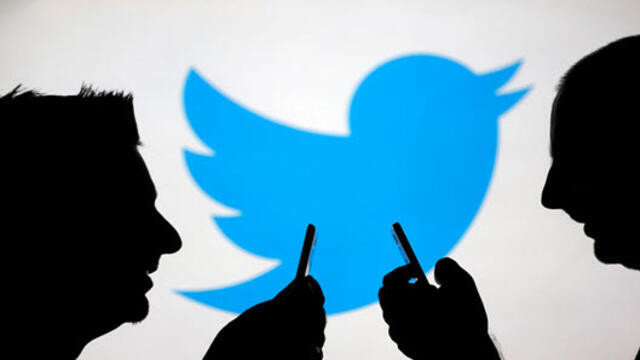 Trump'a bir şok daha! Twitter o hesabı Biden'e verecek