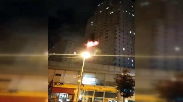 İstanbul'da 30 katlı binada korkutan yangın