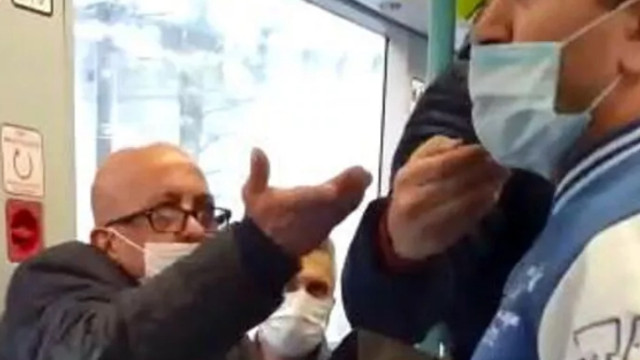 İstanbul'da tramvayda maske kavgası