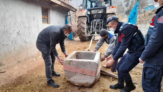 Tarlasında buldu, 100 bin TL'ye satarken yakalandı