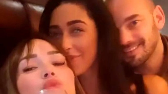Sneijder'in karısını aldattığı görüntüler ortaya çıktı