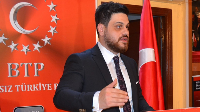 ''Karabağ Zaferi Atatürk’e armağan edilmelidir''