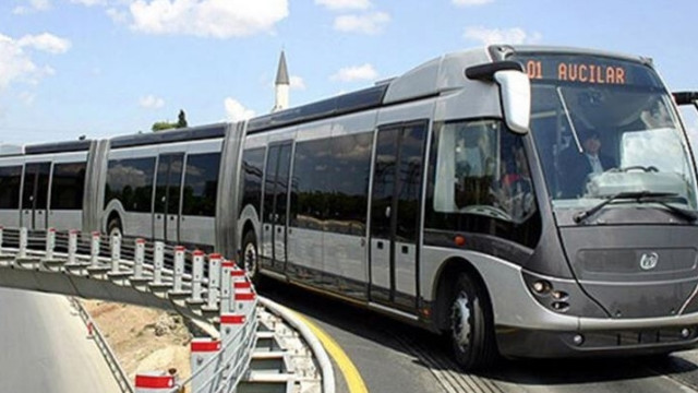 Cumartesi ve pazar günleri metrobüs ve otobüsler çalışacak