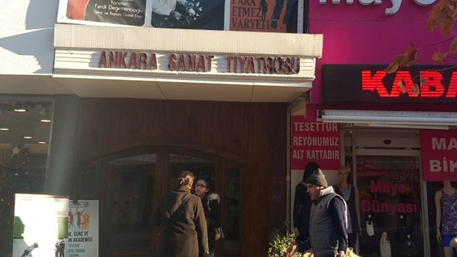 Ankara Sanat Tiyatrosu yarım asır sonra evinden oldu!