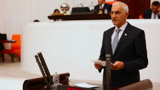İşte FETÖ’nün siyasi ayağını ortaya çıkaracak sorular