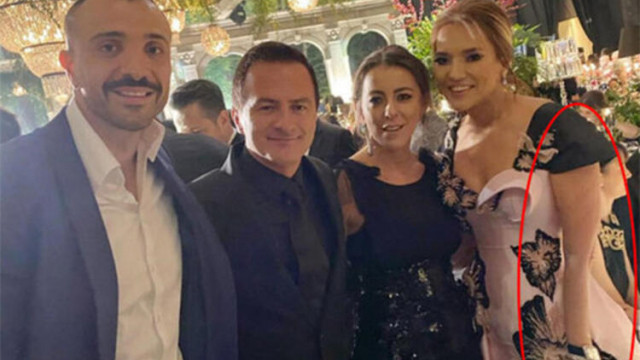 Demet Akalın'ın paylaşımındaki detay dikkat çekti