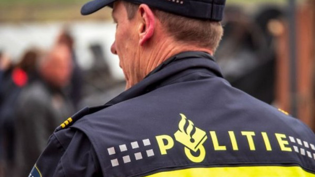 Hollanda'da bombalı mektup paniği
