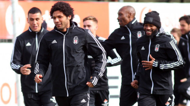 Beşiktaş'ta neşeli antrenman
