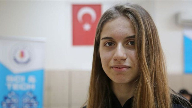''Çılgın Türk'' öğrenci Zeynep'ten yüz tanıma sistemi