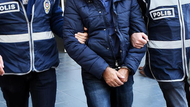 Gaziantep'te FETÖ operasyonu: 3 gözaltı