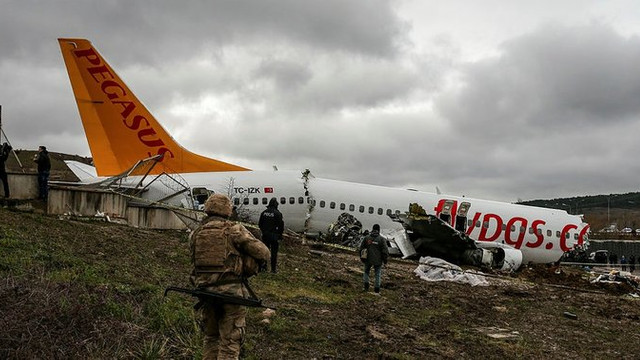 Kaza yapan uçağın yardımcı pilotu: Kule ''inmeyin'' demedi