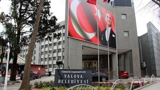 https://i.haber3.com/2/640/360/files/2020/2/14/5081998/yalova-belediyesindeki-yolsuzluk-operasyonunda-2-tutuklama-daha-7oz.jpg?v=a1581692205 https://i.haber3.com/2/640/360/files/2020/2/14/5081998/yalova-belediyesindeki-yolsuzluk-operasyonunda-2-tutuklama-daha-7oz.jpg?v=a1581692205