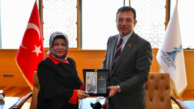 Ekrem İmamoğlu'ndan ''kadın başkan'' sitemi