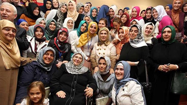 Emine Erdogan Vakif Kurdu Guncel