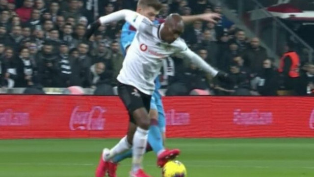 Beşiktaş Trabzonspor maçında faul itirazı!