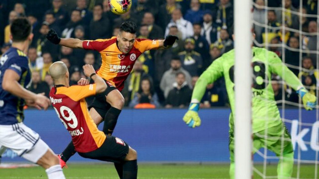 Ozet Fenerbahce Galatasaray Mac Sonucu 1 3 Futbol