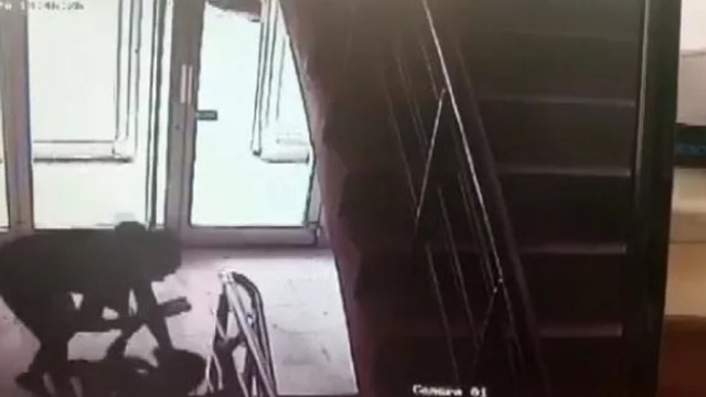 Genç kız dehşeti yaşadı: ''Kanınızı içeceğim''