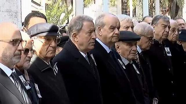 Yandaş medyanın hedefinde o bakan