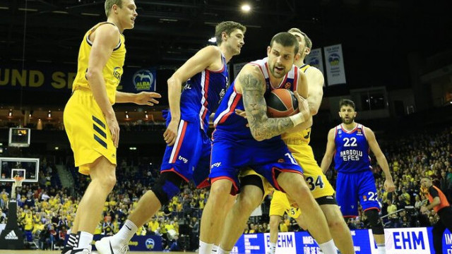 ALBA Berlin 86 - 99 Anadolu Efes