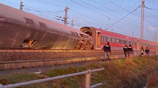 İtalya'da hızlı tren faciası: 2 ölü, 30 yaralı