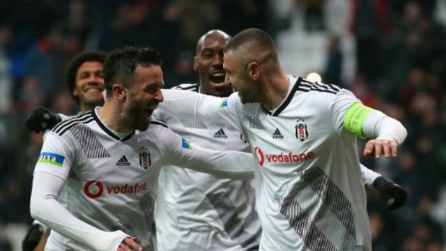 Gökhan Gönül penaltı pozisyonunu anlattı: Hakeme 'VAR'a bakılsın' dedim