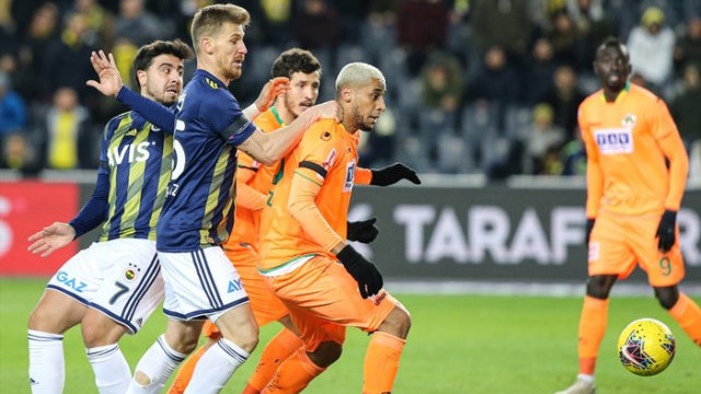 Ozet Fenerbahce Alanyaspor Mac Sonucu 1 1 Super Lig Puan Durumu Spor Toto Super Lig